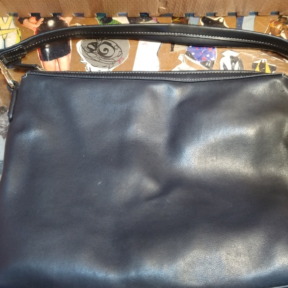 Original Liz Claiborne Purse - Picture 3 of 6
